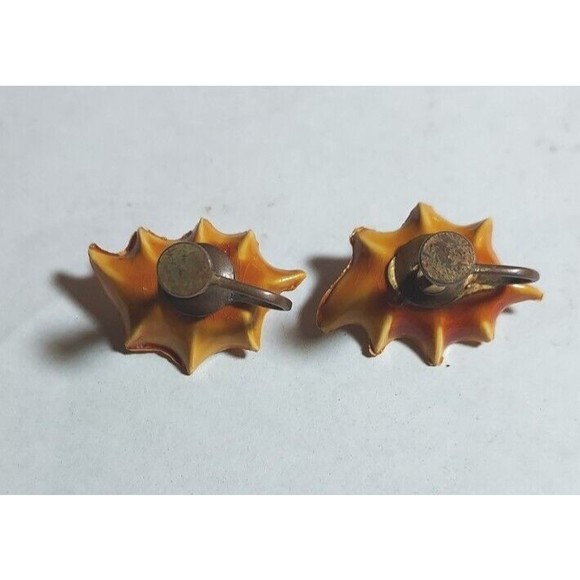 Vintage 50s/60s Christmas Holly Red Berry Leaves Enamel Screw-Back Earrings - Picture 5 of 6